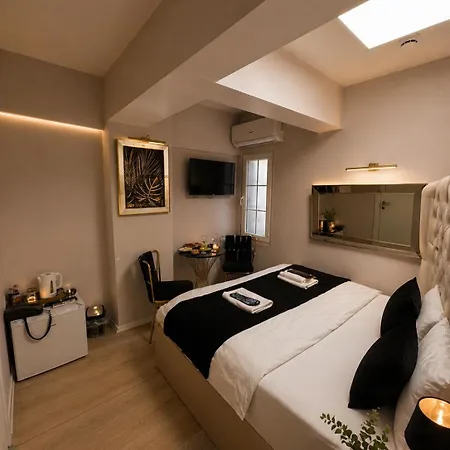 Luka Hotel
