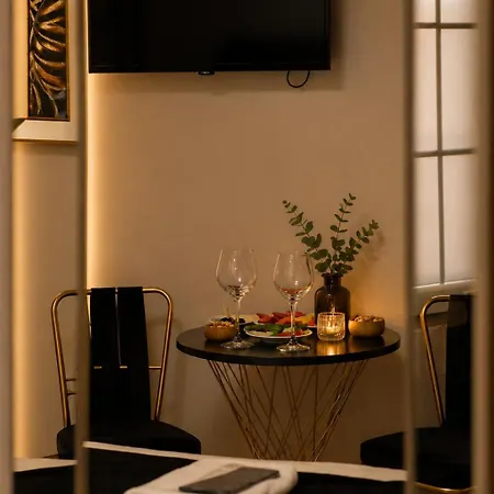 Luka Otel *